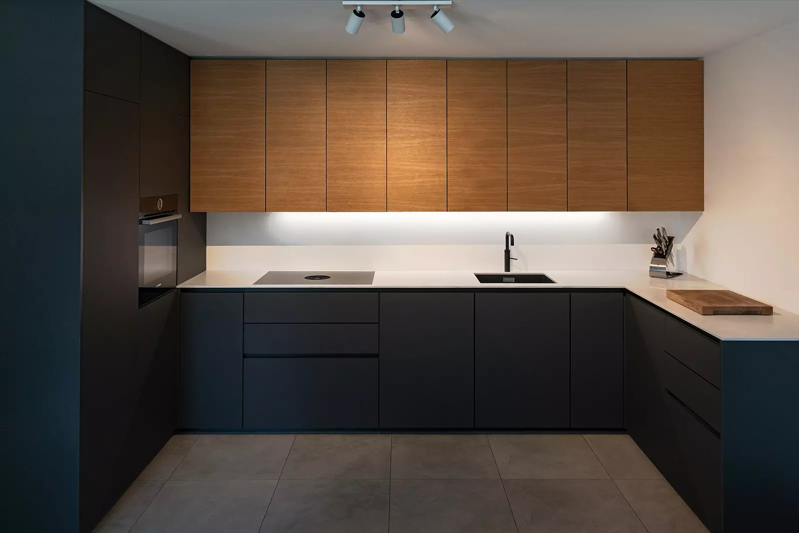 inluxe Designer Küche Frankfurt